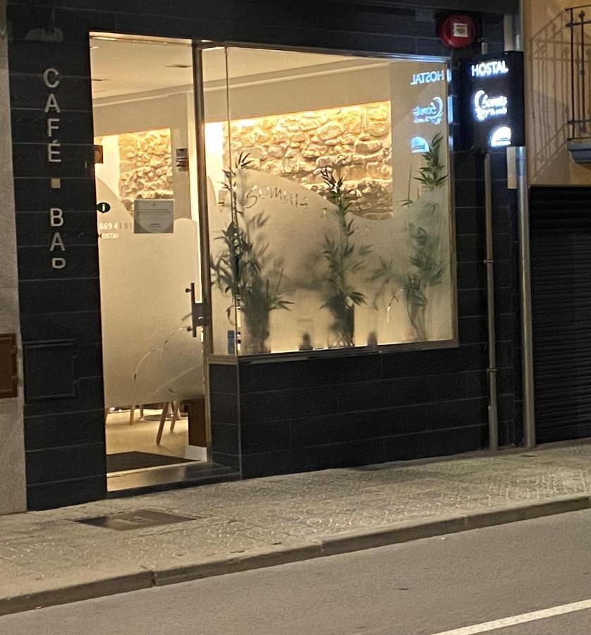 Hostal Somnis 수리아 외부 사진